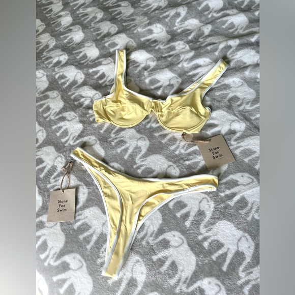 Stone Fox Swim Bikini TOP - Picture 5 of 6